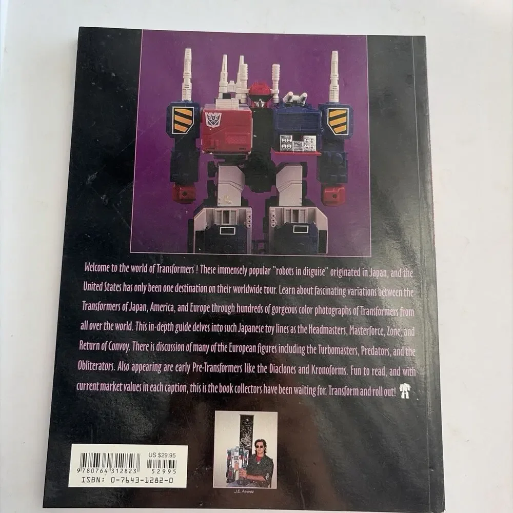 The Unofficial Guide To Japanese And International Transformers S/C Book (2001)